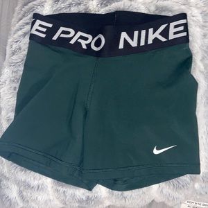 Nike pro dark green shorts good condition, worn only a hand full of times.